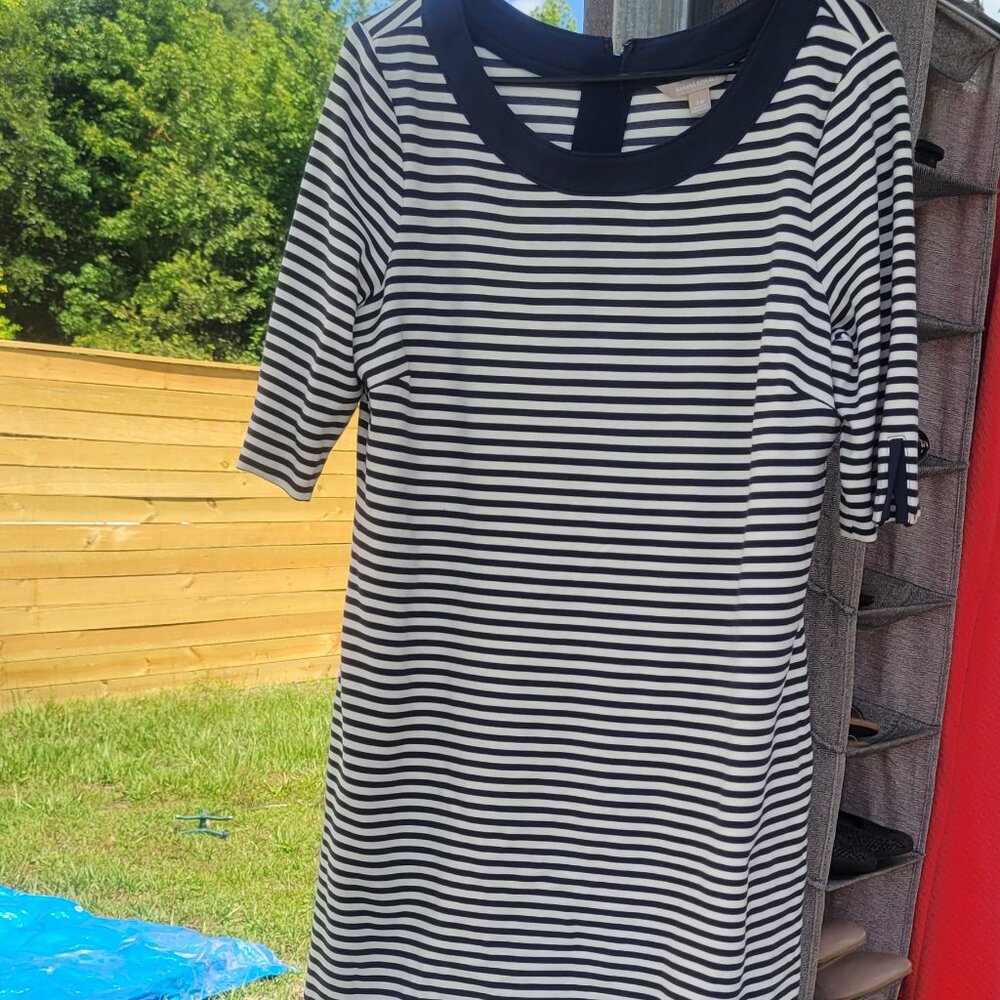 Women's dress